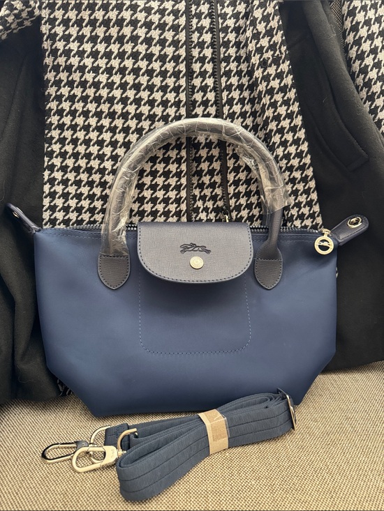 Longchamp Handbags - Rare Longchamp Navy Le Pliage Top-Handle Tote with Strap Size Medium